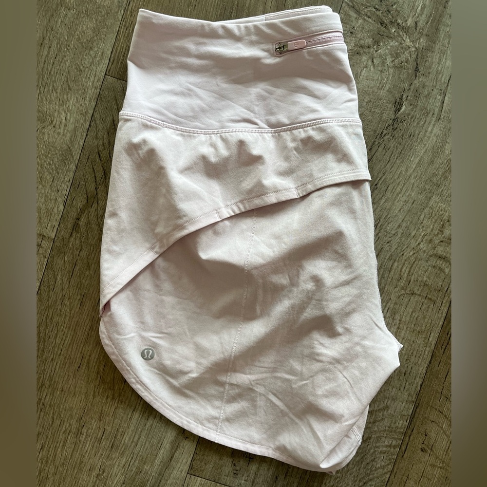 Lululemon Speed Up High-Rise Lined shorts- size 8 (long version)